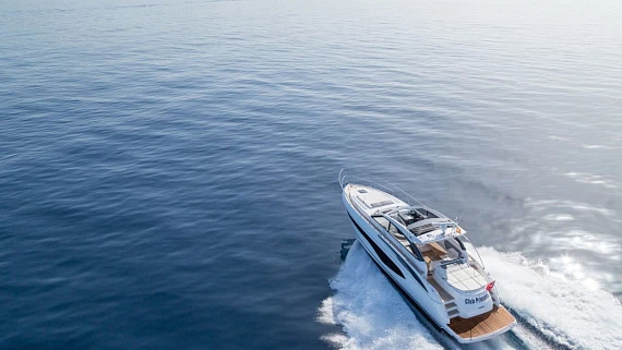 Яхта PRINCESS V50  9