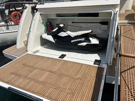 Яхта Ferretti 800 2015 1