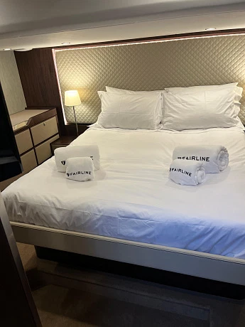 Яхта Fairline Squadron 50 2024 11