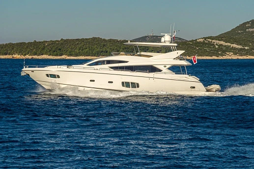Sunseeker 80 yacht 2011 6