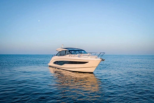 Моторная яхта Princess V55 2026 5