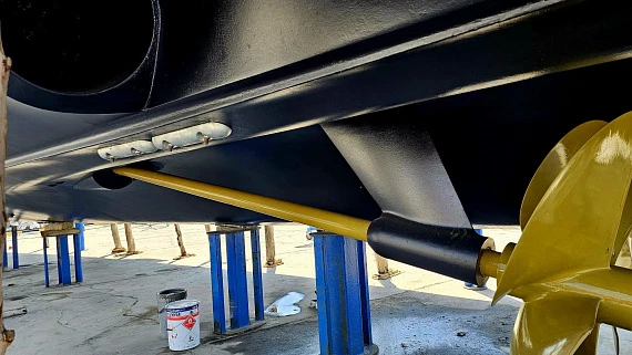 Яхта Princess 95 2011 3