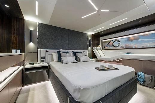 Sunseeker Manhattan 68 yacht 2020 15