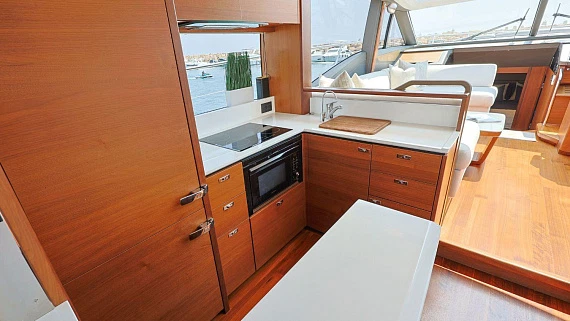 Princess V60 yacht 2018 11