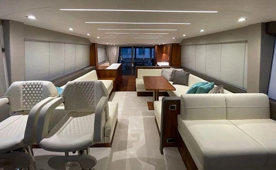 Sunseeker Manhattan 66 yacht 2019 10