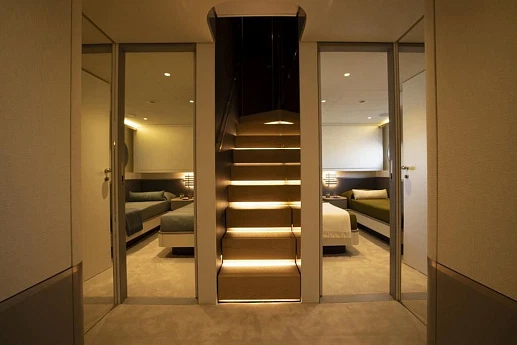 Яхта Azimut Magellano 30 2024 8