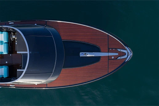 Моторная яхта Riva Cento 2025 3