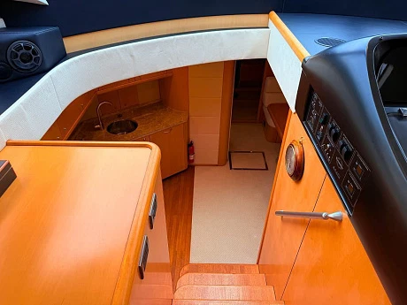 Sunseeker Predator 62 yacht 2008 11