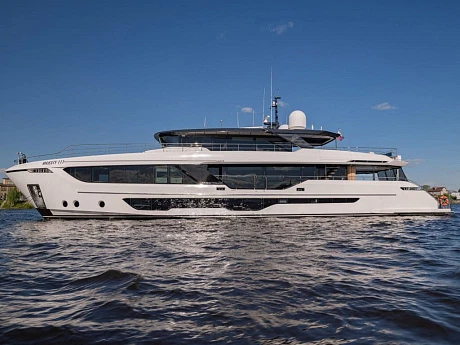 Majesty 111 yacht 2024 1