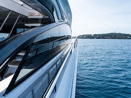 Яхта Princess S80 2025 13