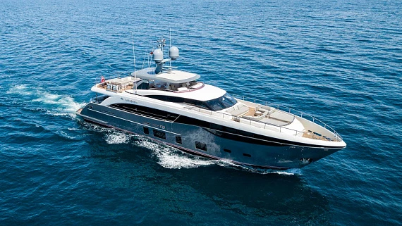 Яхта Princess 35 2015 2