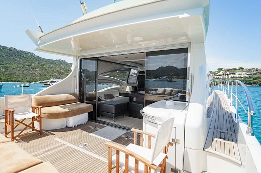 Яхта Azimut 62S Italia 2015 4