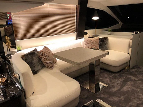 Azimut 55 yacht 2018 14
