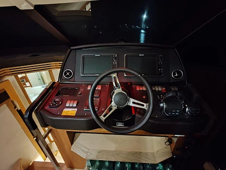 Absolute 52 FLY yacht 2014 9