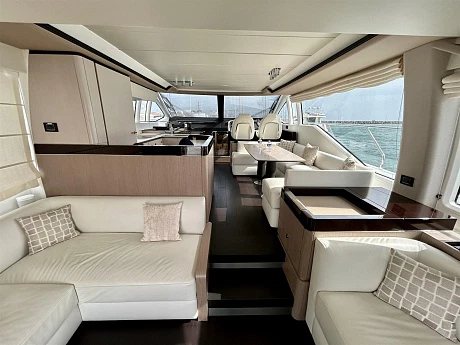 Azimut 66 Flybridge yacht 2021 3