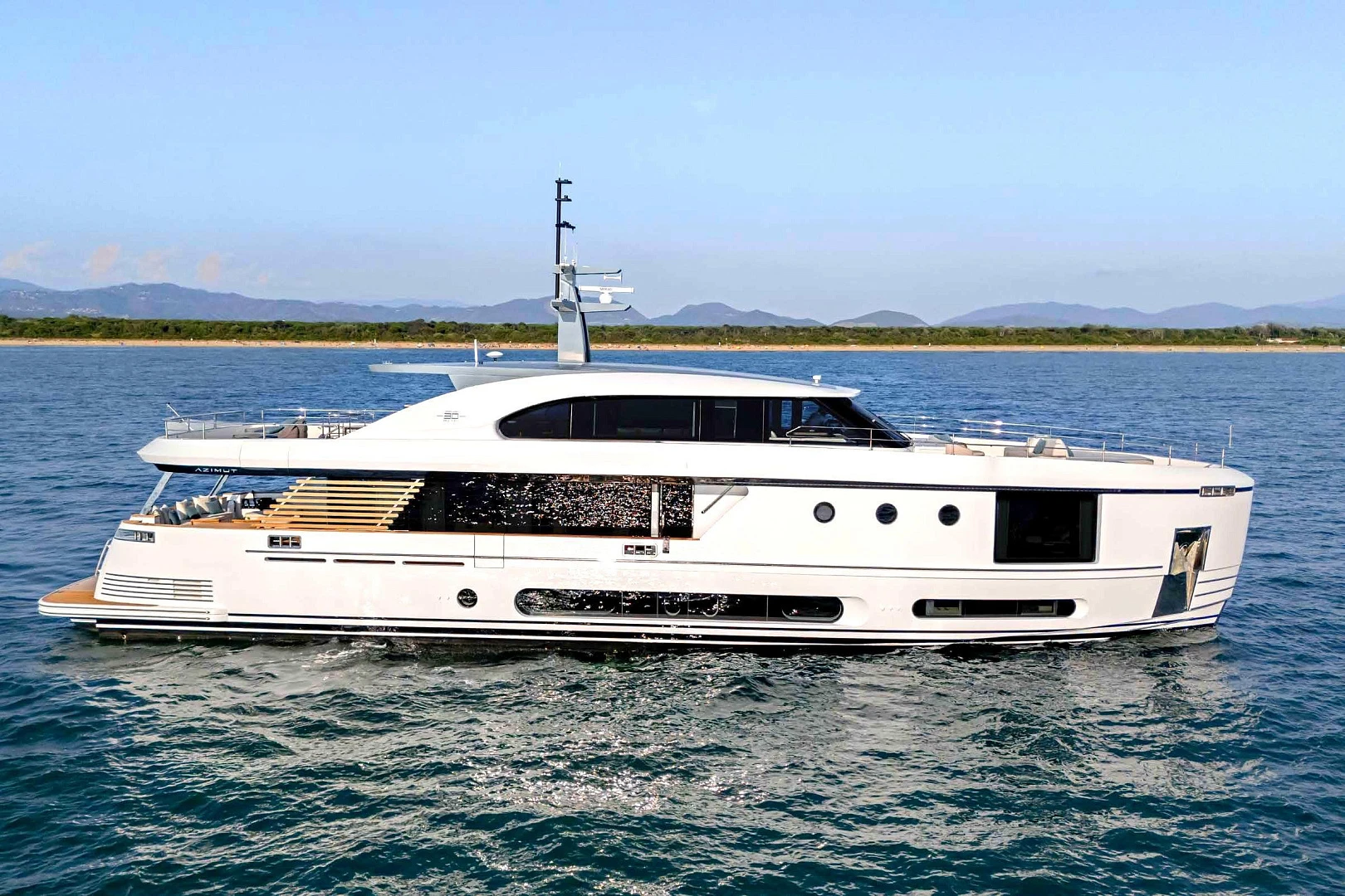 Azimut Magellano 30M
