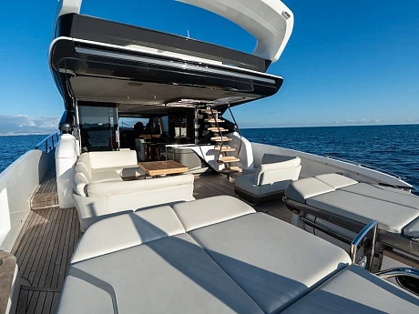 Яхта Princess S78 2021 6