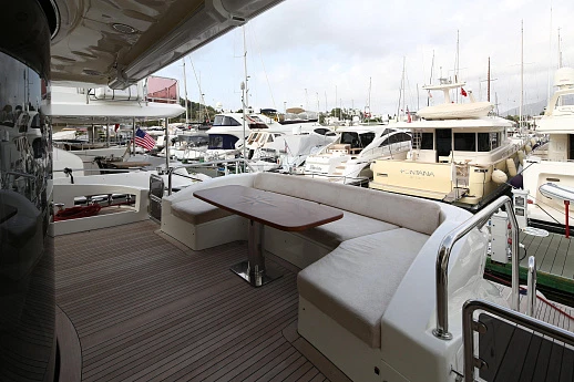 Яхта Azimut 100 Leonardo 2010 2