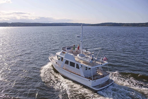 Яхта Selene 42 Voyager Sedan  5