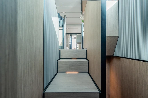 Ferretti 720 yacht 2022 12