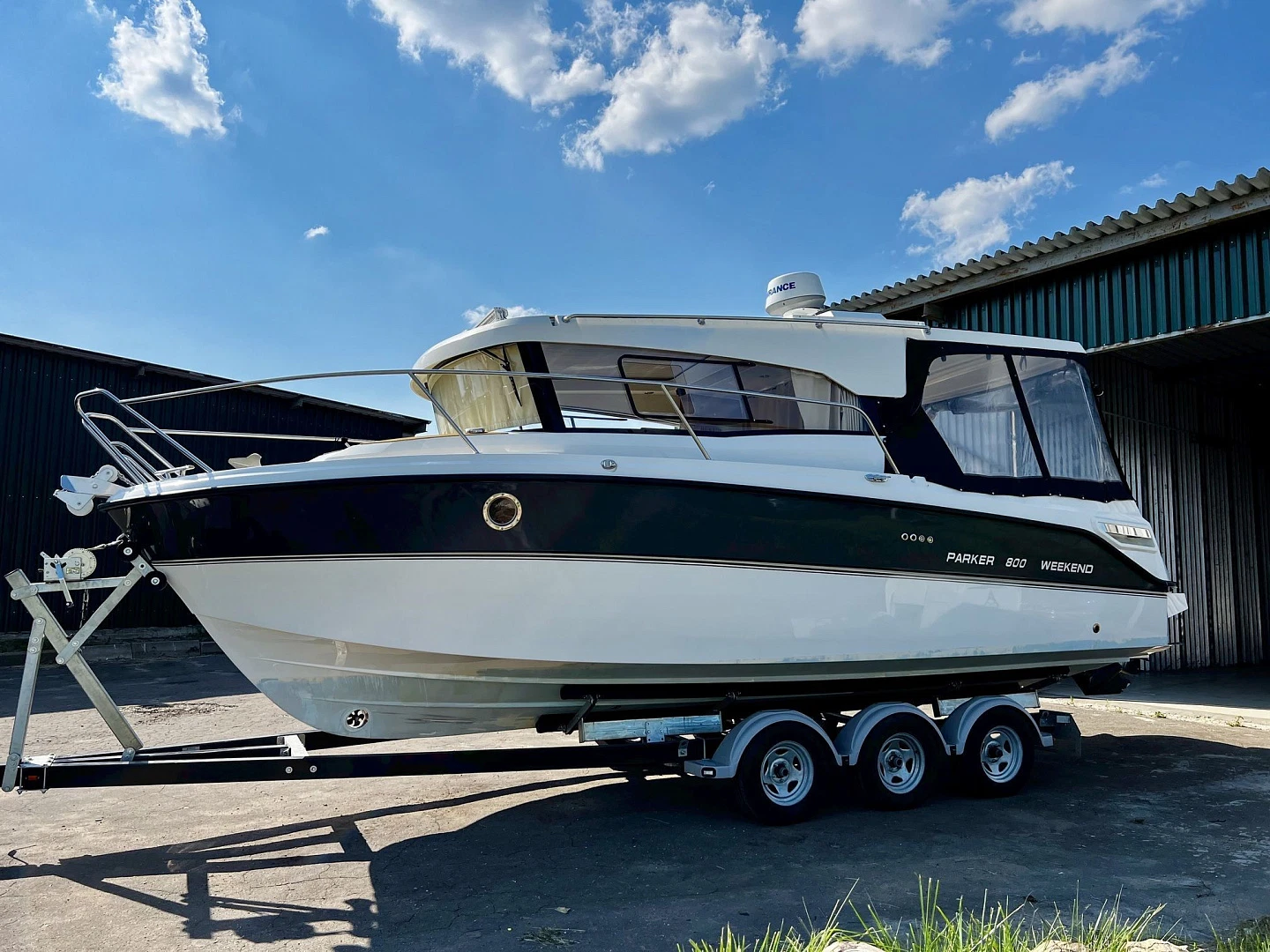 PARKER 800 Weekend