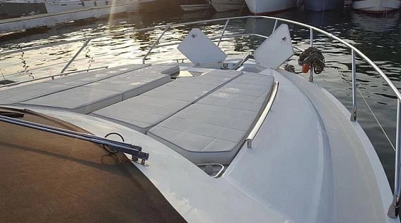 Absolute 53 Fly yacht 2014 2