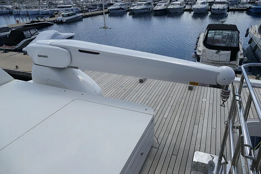 Яхта Princess 72 2015 13