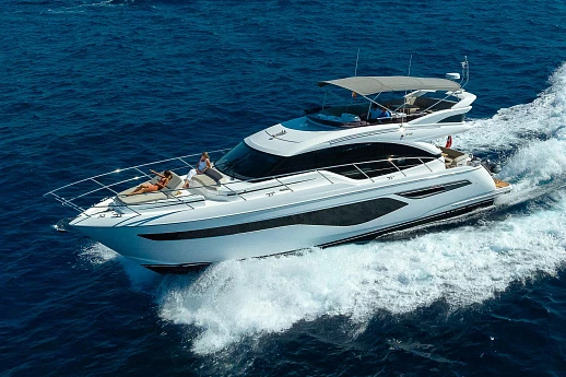 Яхта Princess F55 2023 3