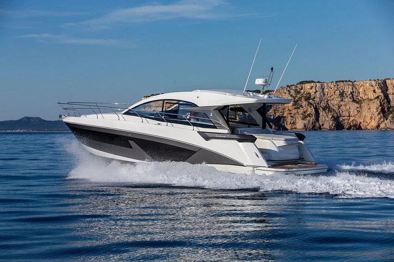 Beneteau Gran Turismo 45