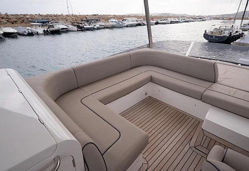 Sunseeker Manhattan 55 yacht 2022 5