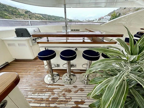 Яхта Horizon 122 2009 34