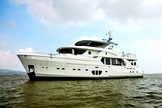 Selene 92 yacht  1
