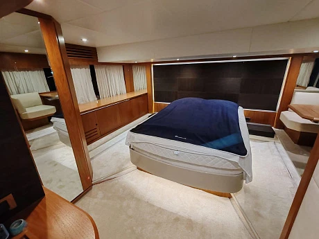 Absolute 52 FLY yacht 2014 15