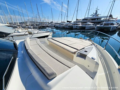 Absolute 60 Fly yacht 2022 10