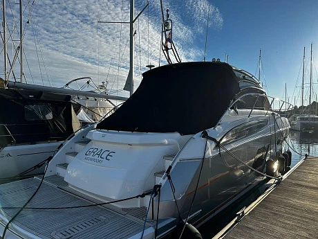 Яхта Princess V48 Open 2016 3