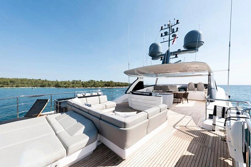 Яхта Princess 35 2015 9