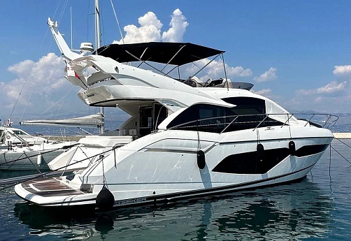 Яхта Sunseeker Manhattan 52 2019 1