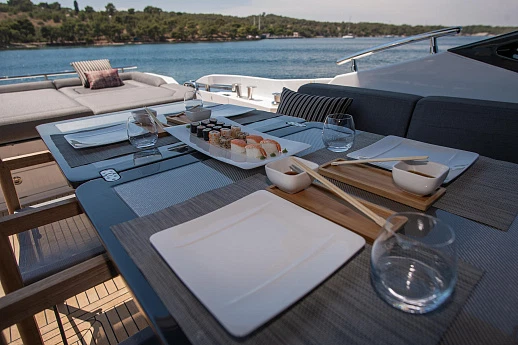 Azimut S7 yacht 2018 5