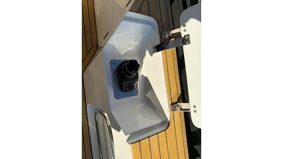 Яхта Galeon 700 Sky 2021 11