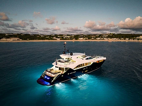 Яхта Sunseeker Predator 115 2013 4