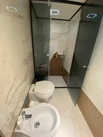 Ferretti 720 yacht 2021 9