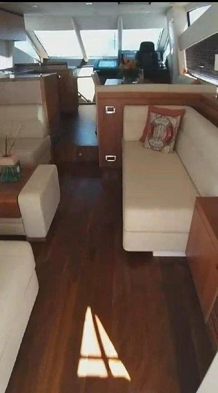 Sunseeker Manhattan 63 yacht 2012 6