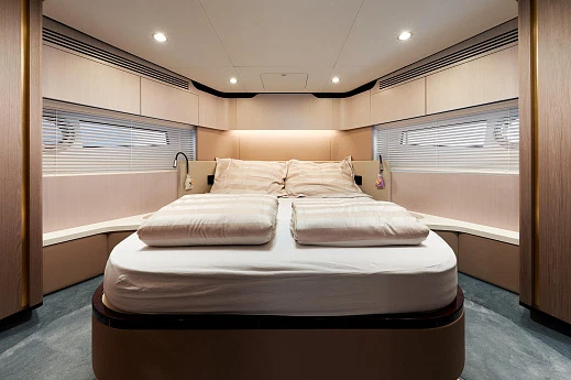 Яхта Azimut Fly 60 2019 2