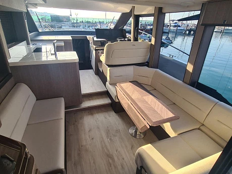 Яхта Galeon 440 Fly 2023 12