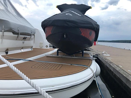 Моторная яхта BAVARIA 44 HARDTOP 2013 13