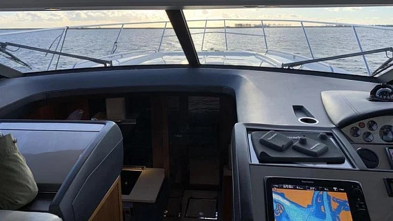 Princess V52 yacht 2014 6