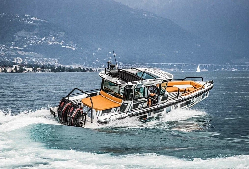 Brabus Shadow 500 Cabin yacht  2