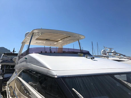 Яхта Princess 72 2015 7