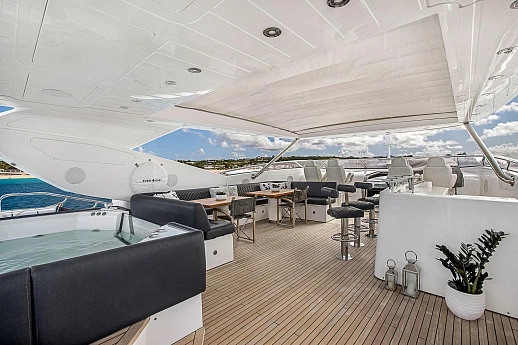 Sunseeker Predator 115 yacht 2013 8