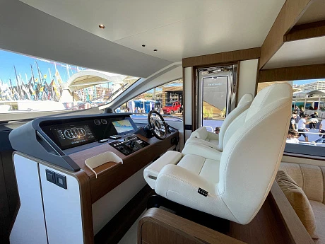 Яхта Azimut Fly 72 2023 11